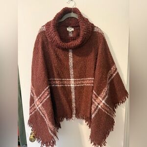 Cozy Rust Plaid Cowl Neck Sweater Poncho 🤎